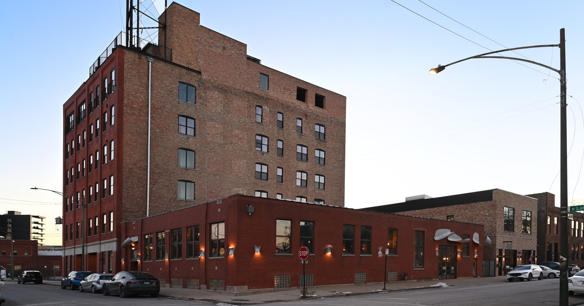 318-320 N Laflin St, Chicago, IL for Rent
