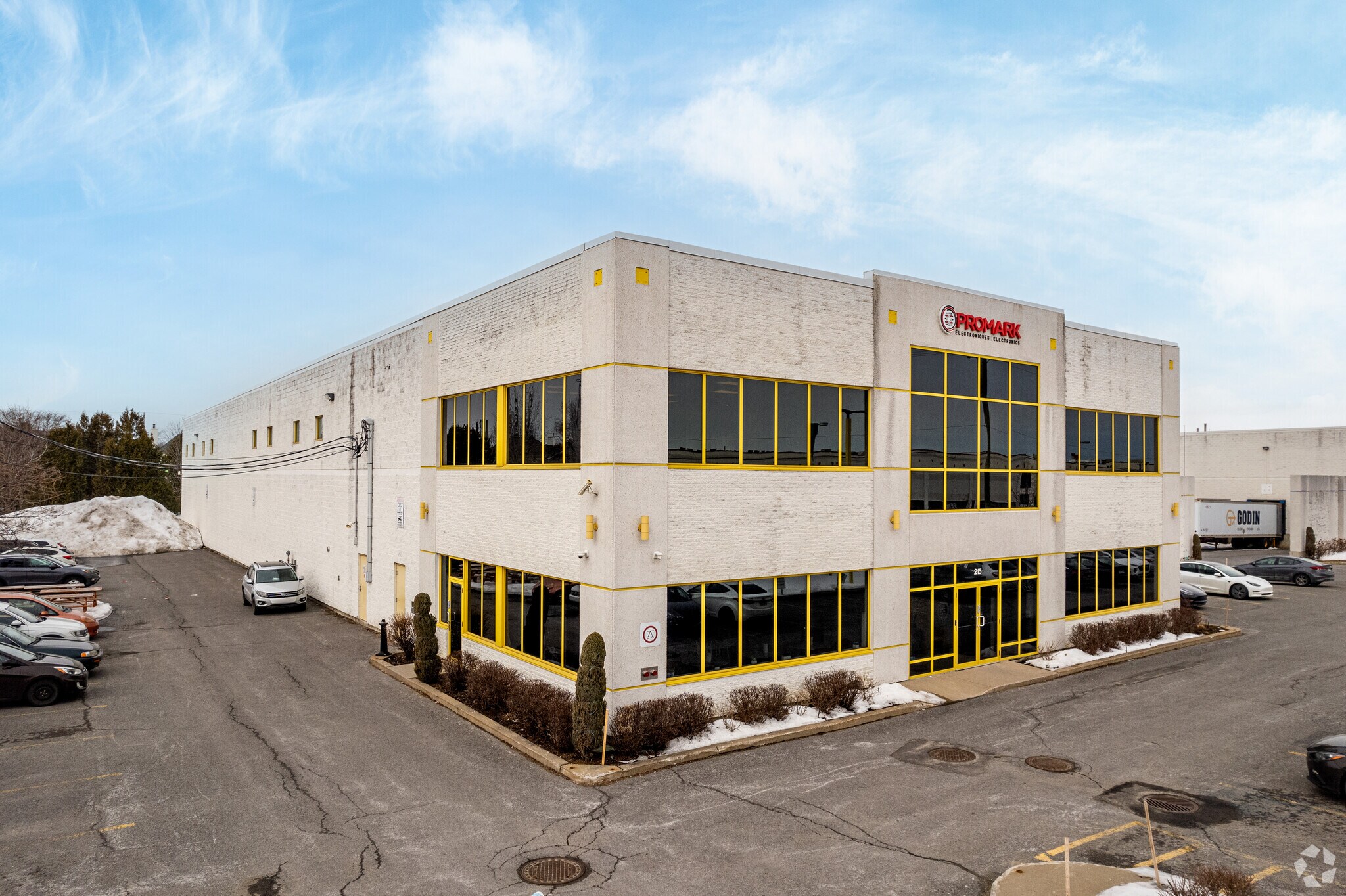 215 Voyageur Av Pointeclaire, QC H9R 6B1 Industrial Property for