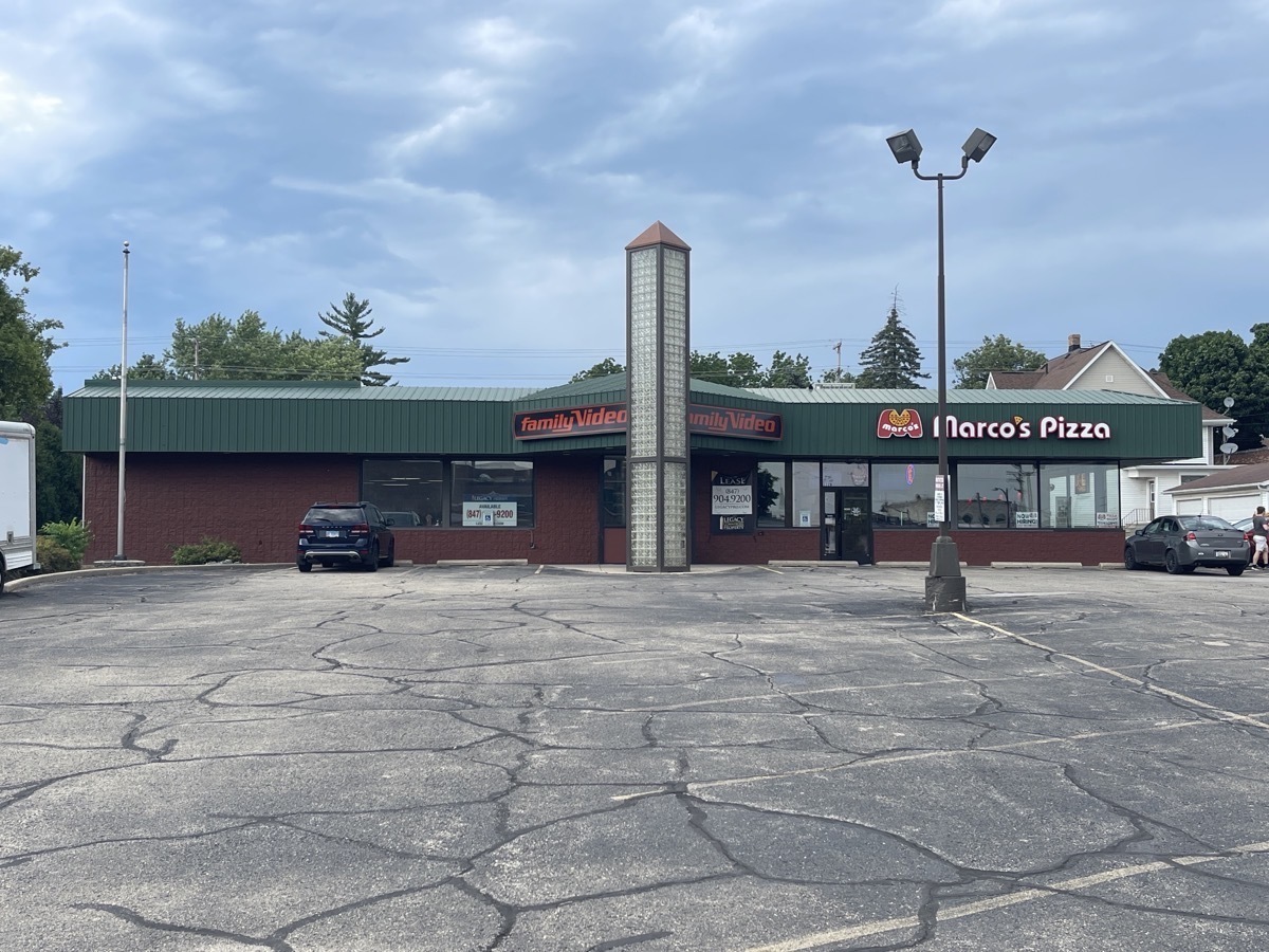 112 W Maple Ave, Beaver Dam, WI for Rent