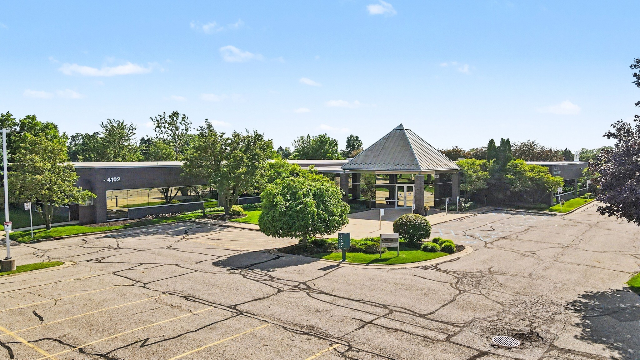 4100 Embassy Dr SE, Grand Rapids, MI for Rent