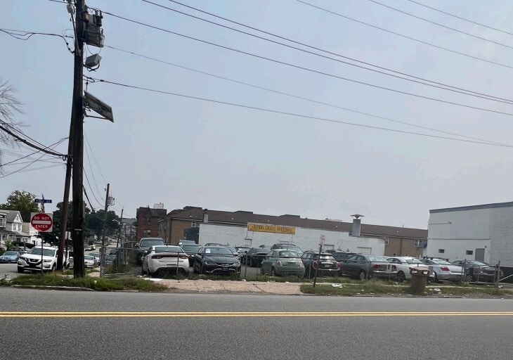 240 Essex St, Hackensack, NJ for Sale