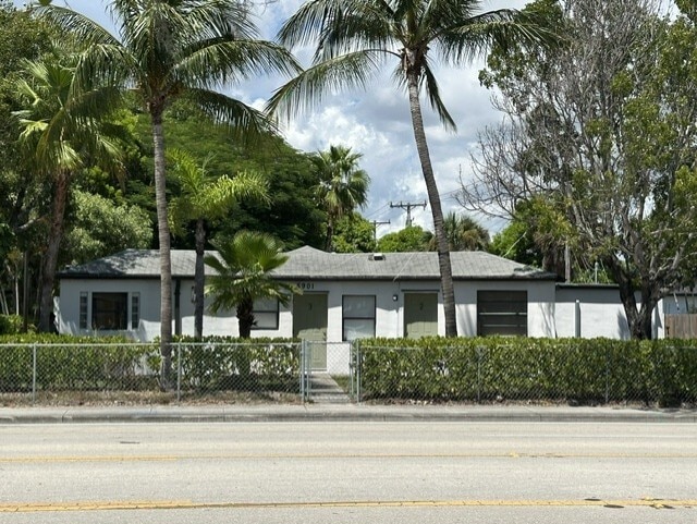 5901 Broadway, West Palm Beach, FL for Sale
