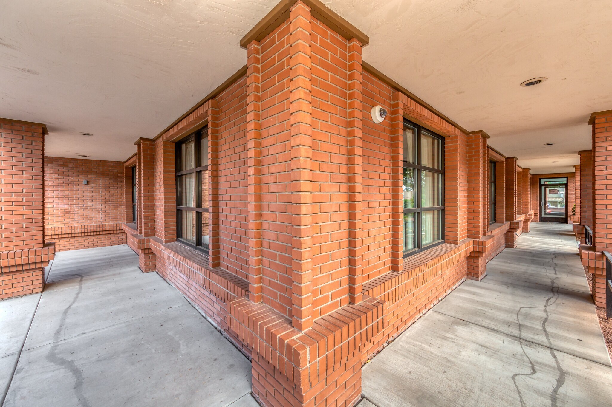 1771 W State Route 89A Sedona, AZ 86336 Retail Property for Lease on