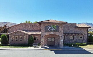 East Wenatchee, WA Restaurant - 615 Valley Mall Pky