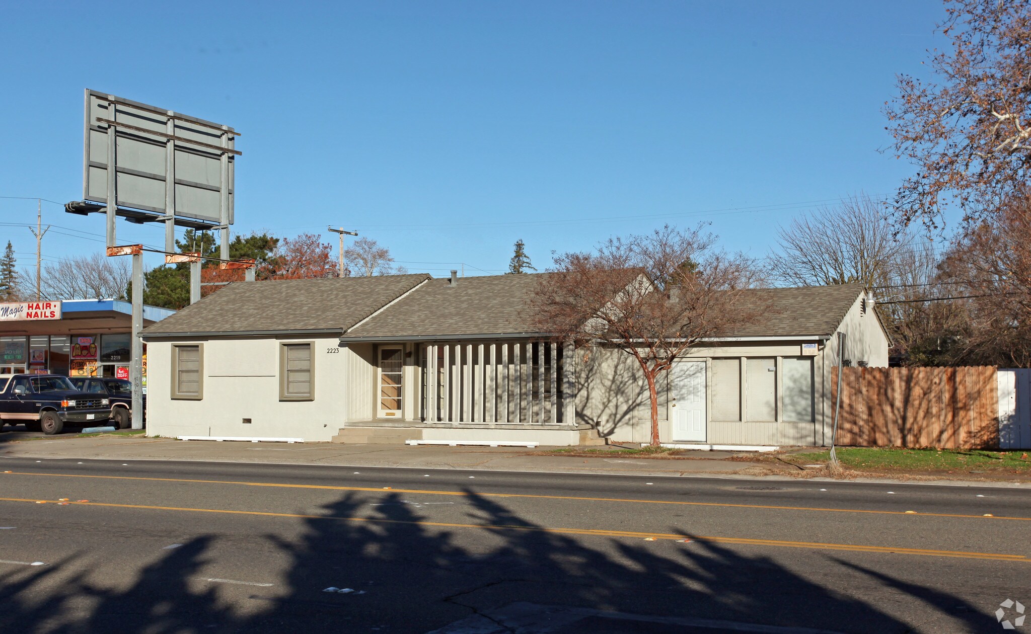 2223 Marconi Ave Sacramento, CA 95821 - Office Property for Sale on