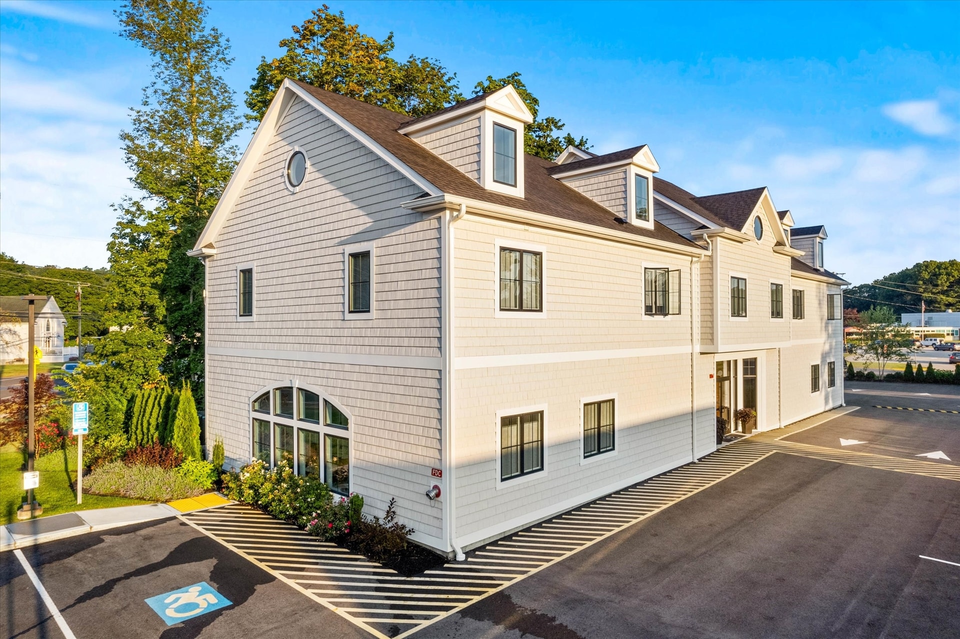 159 Boston Post Rd, East Lyme, CT for Sale