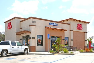 Visalia, CA undefined - 1400 E Noble Ave