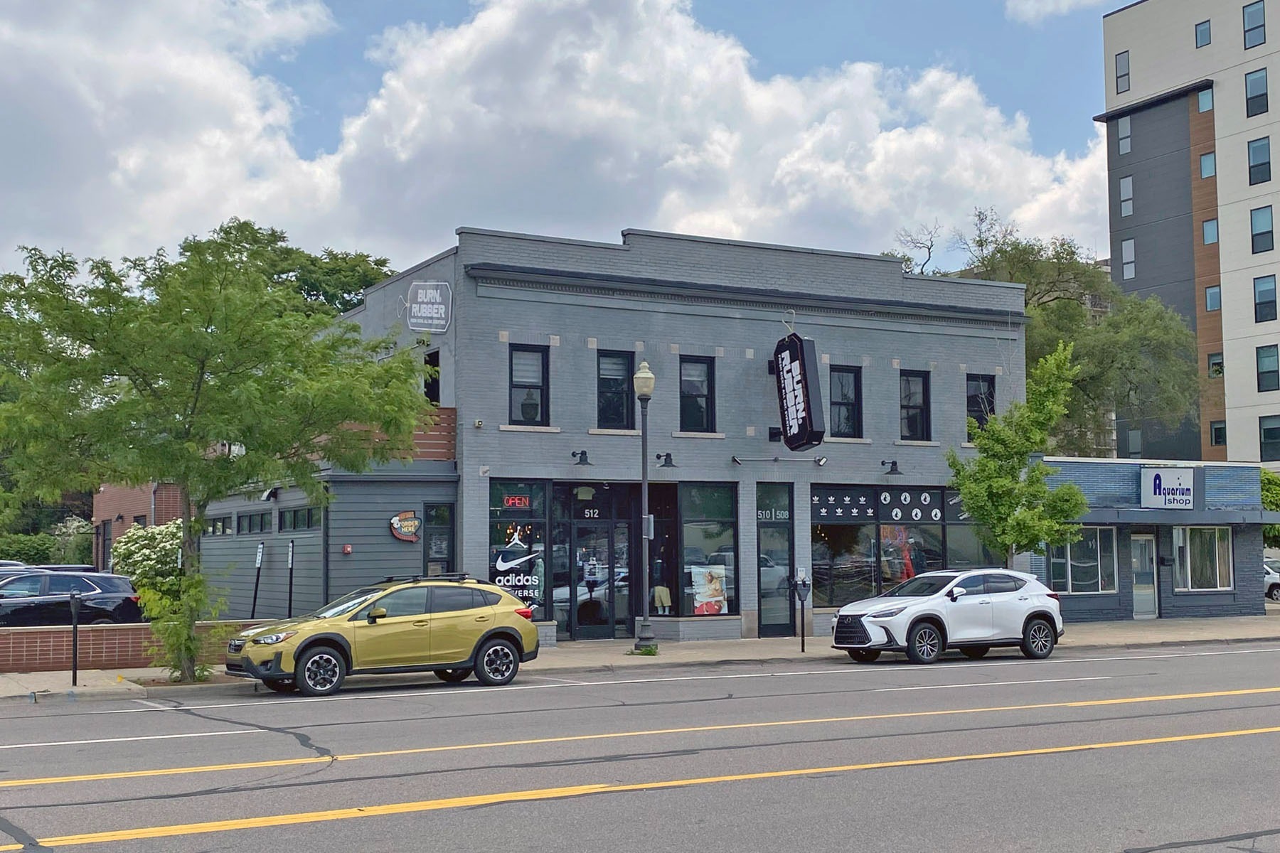 512 N Main St, Royal Oak, MI for Sale