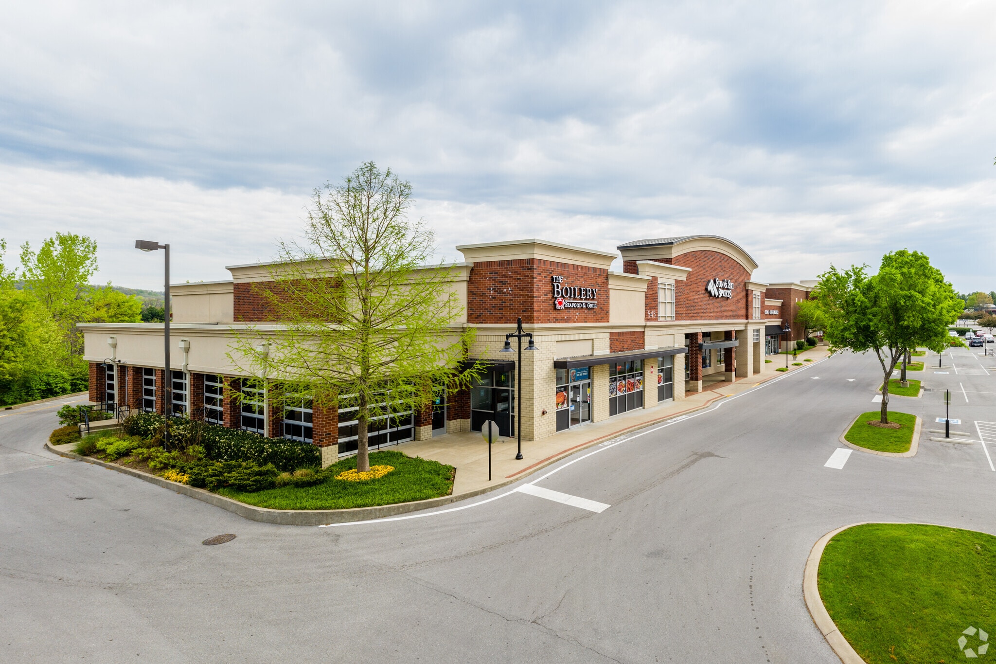 535-555 Cool Springs Blvd, Franklin, TN for Rent