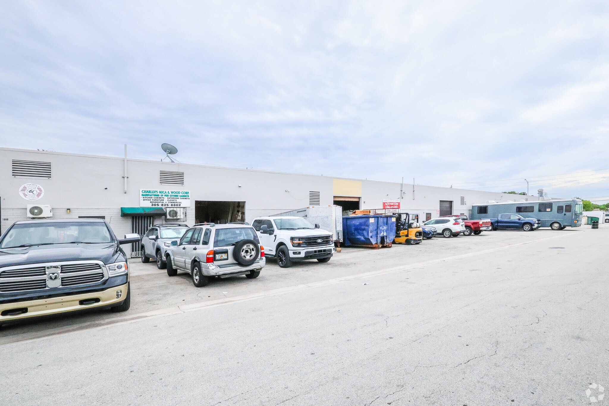 1010-1060 E 32nd St, Hialeah, FL for Rent