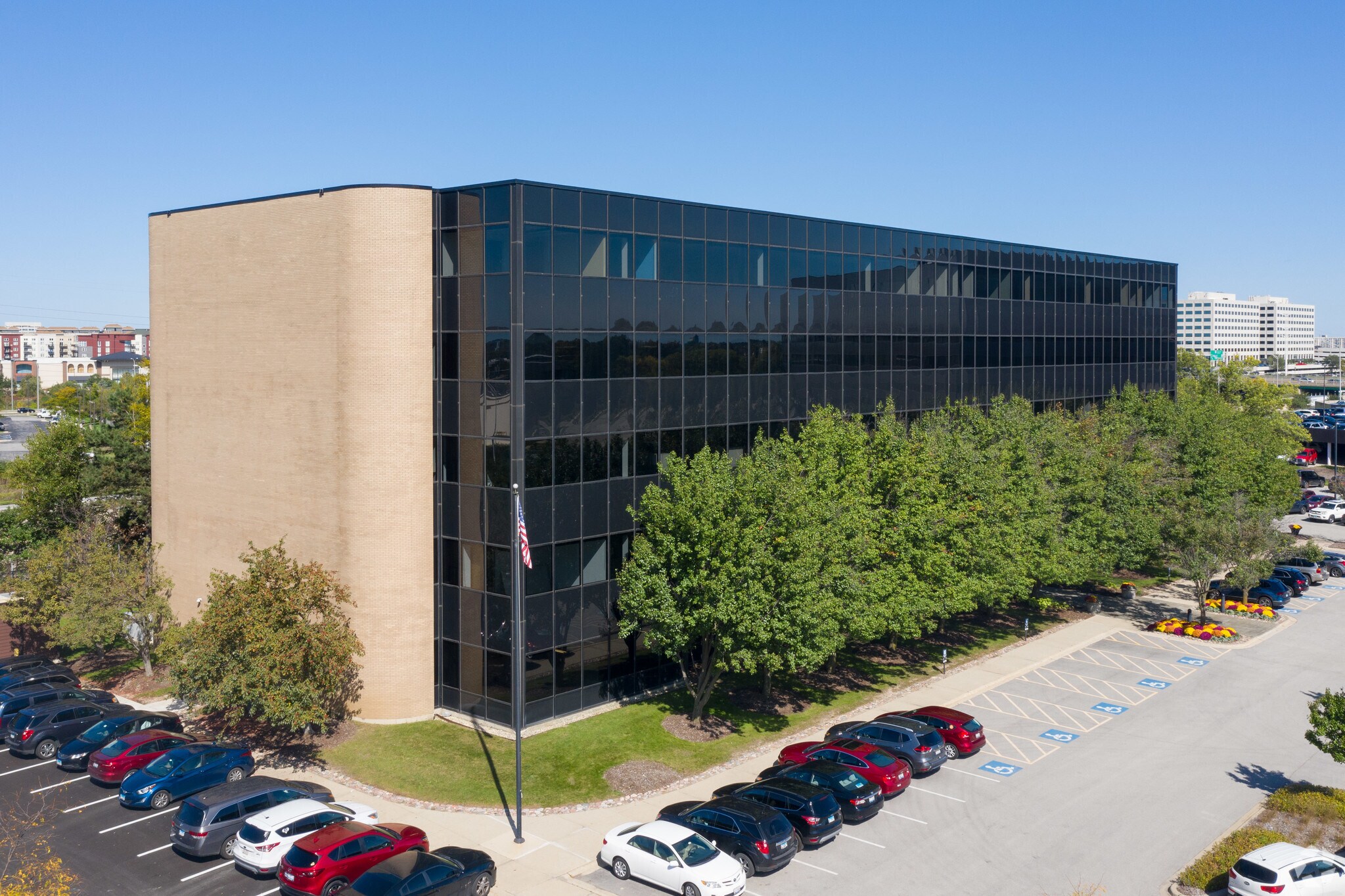 1100 W 31st St, Downers Grove, IL for Rent
