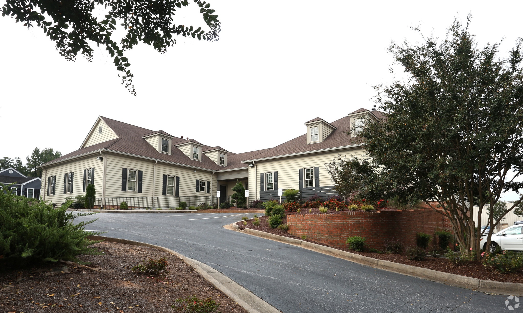 3690 N Peachtree Rd, Chamblee, GA for Rent