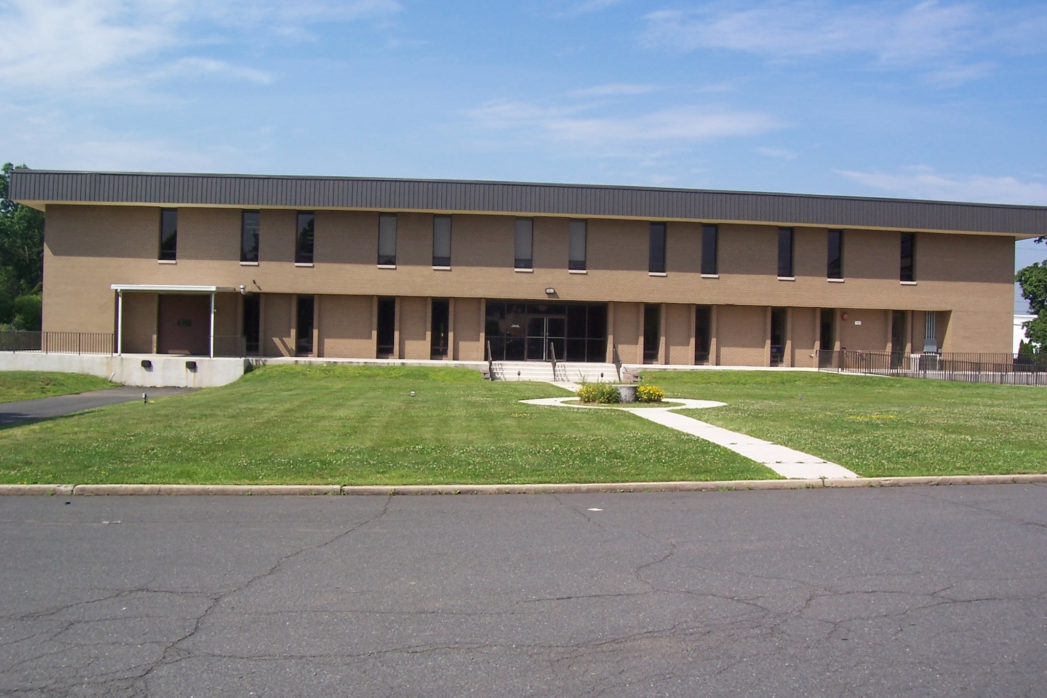 333 Cedar Ave, Middlesex, NJ for Rent