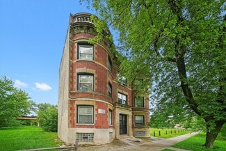 Chicago, IL Apartments - 6014 S Calumet Ave