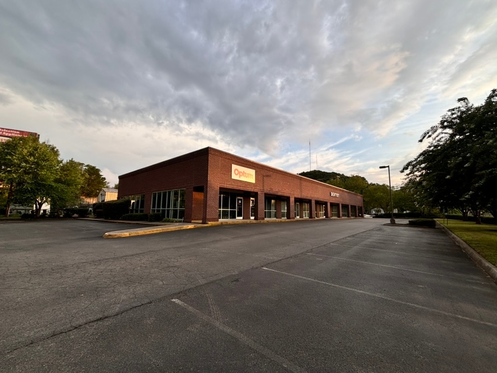 4620 Old Broadway St, Knoxville, TN for Rent