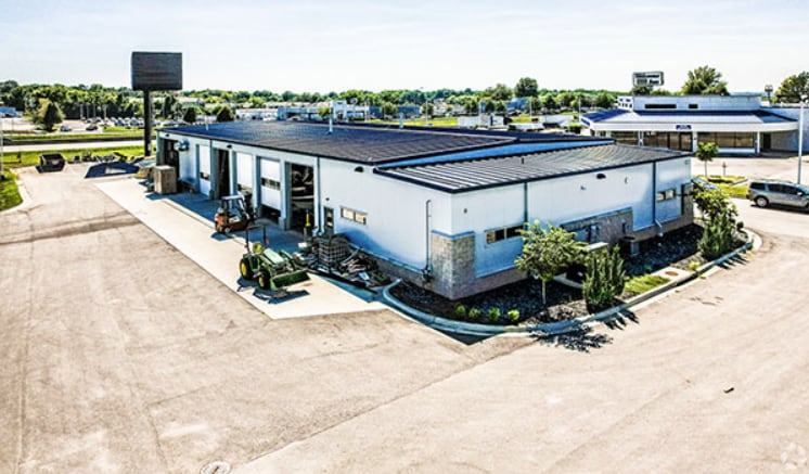 3160-3180 NW Jefferson St, Blue Springs, MO for Sale