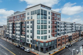 Bloomfield, NJ Apartments - 620 Bloomfield Ave