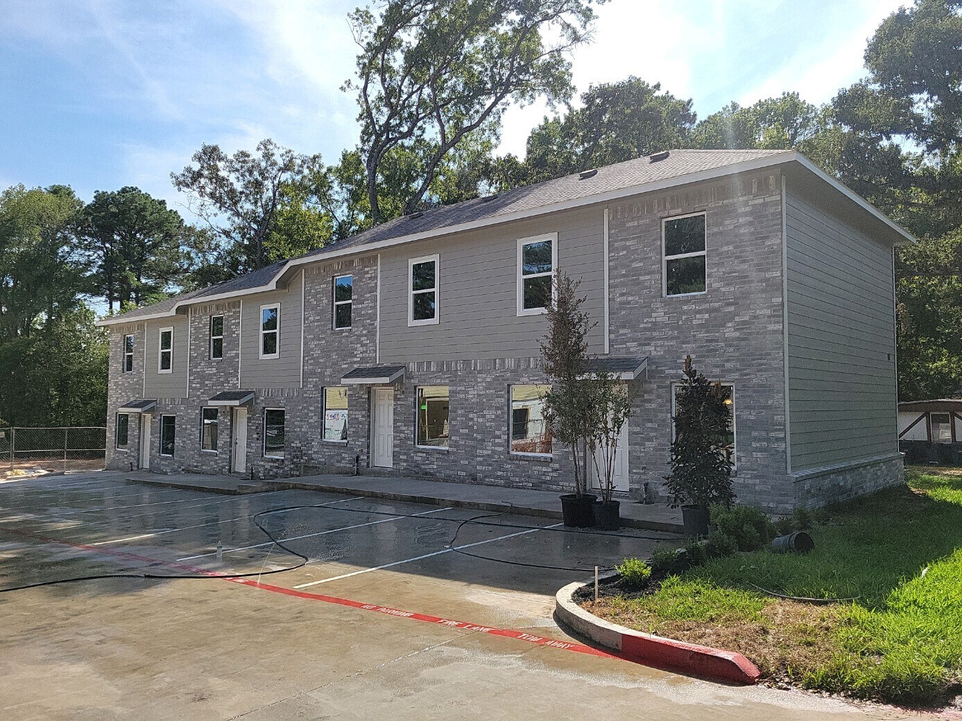 615 Hayman St, Huntsville, TX for Sale