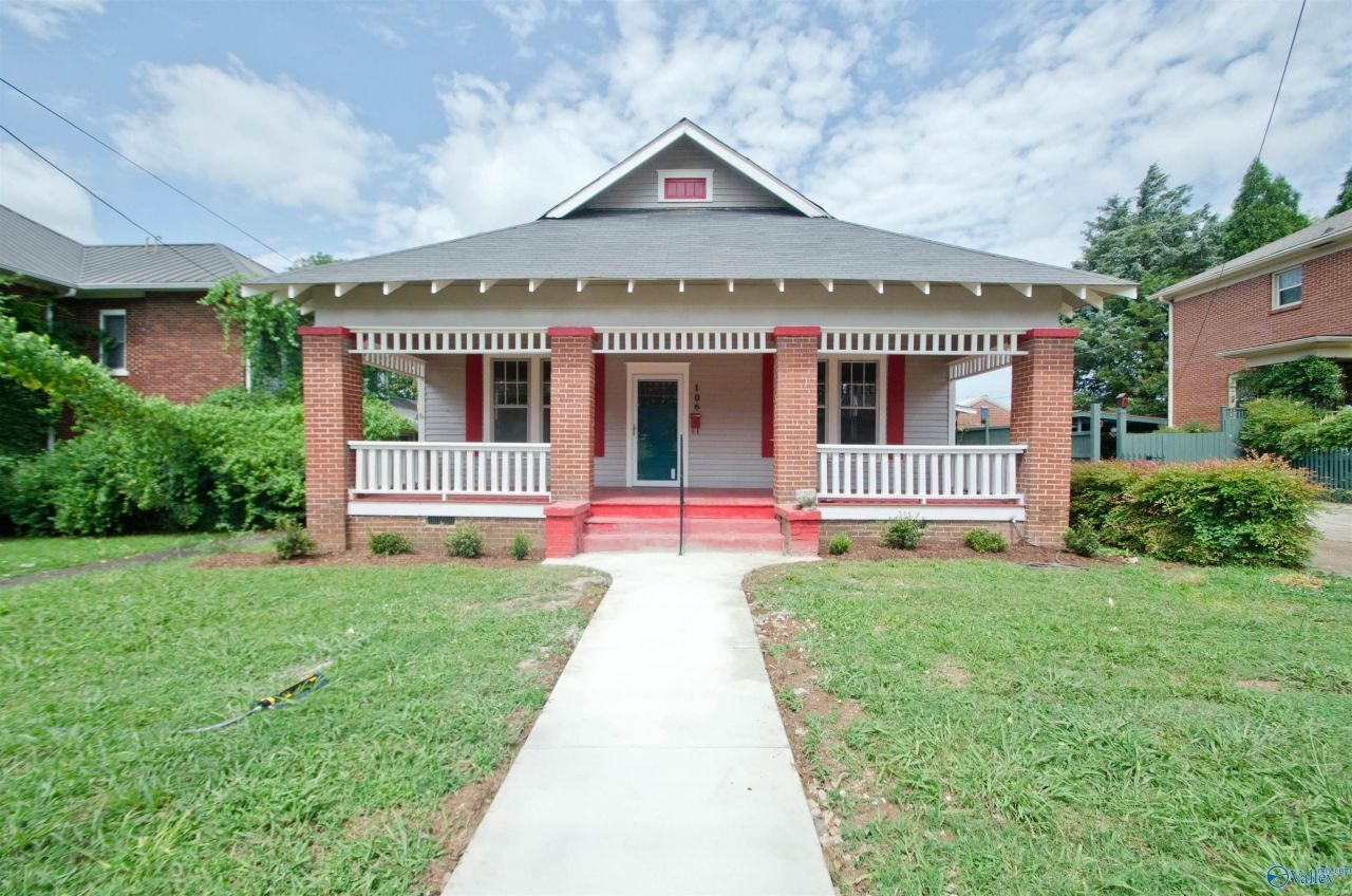 106 S Houston St, Athens, AL for Sale