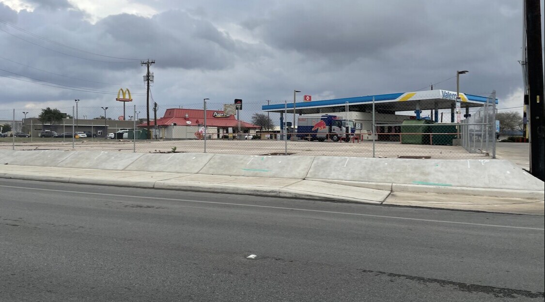 726 S Seguin Rd Converse, TX 78109 Land Property for Sale on