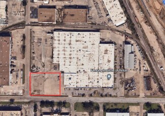 Carrollton, TX Industrial Land - 1000 W Crosby Rd