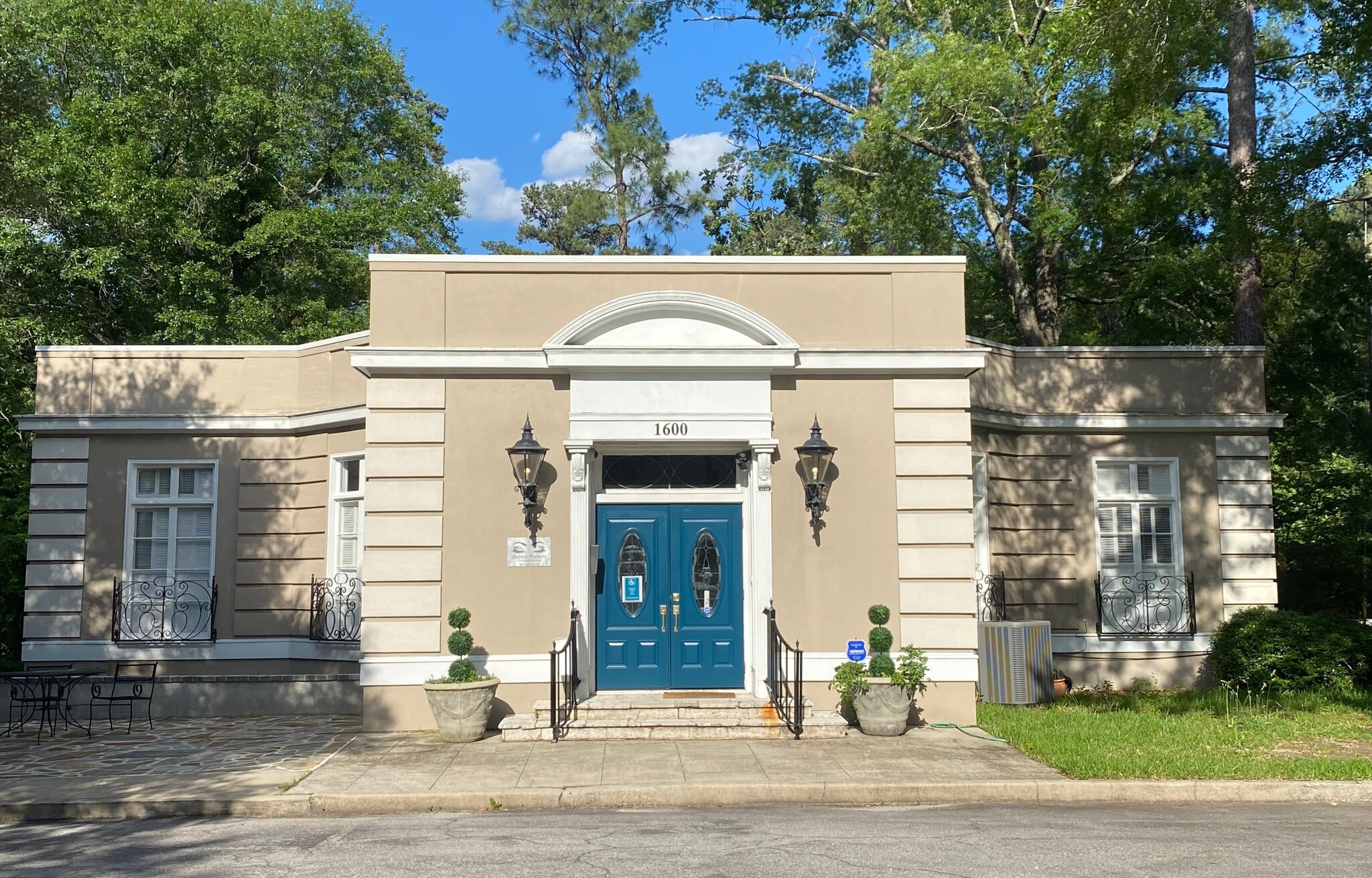 1600 St Julian Pl, Columbia, SC for Rent