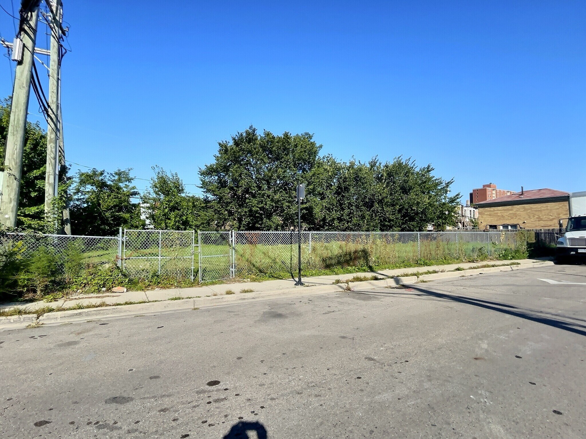 338 Artesian Ave, Chicago, IL for Sale