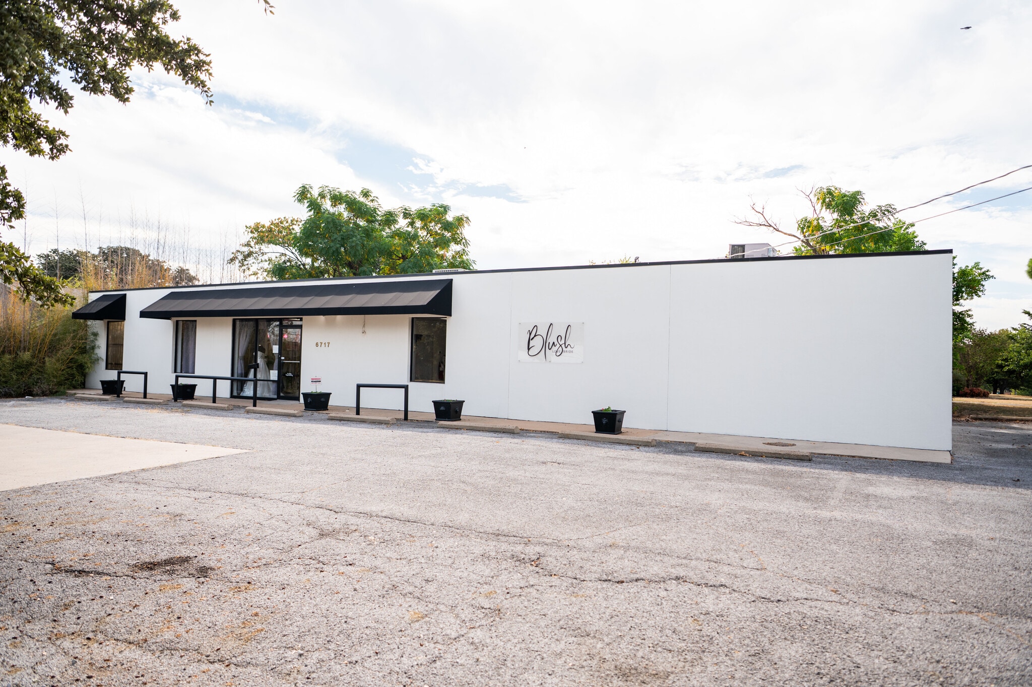 6717 Calmont Ave, Fort Worth, TX for Sale