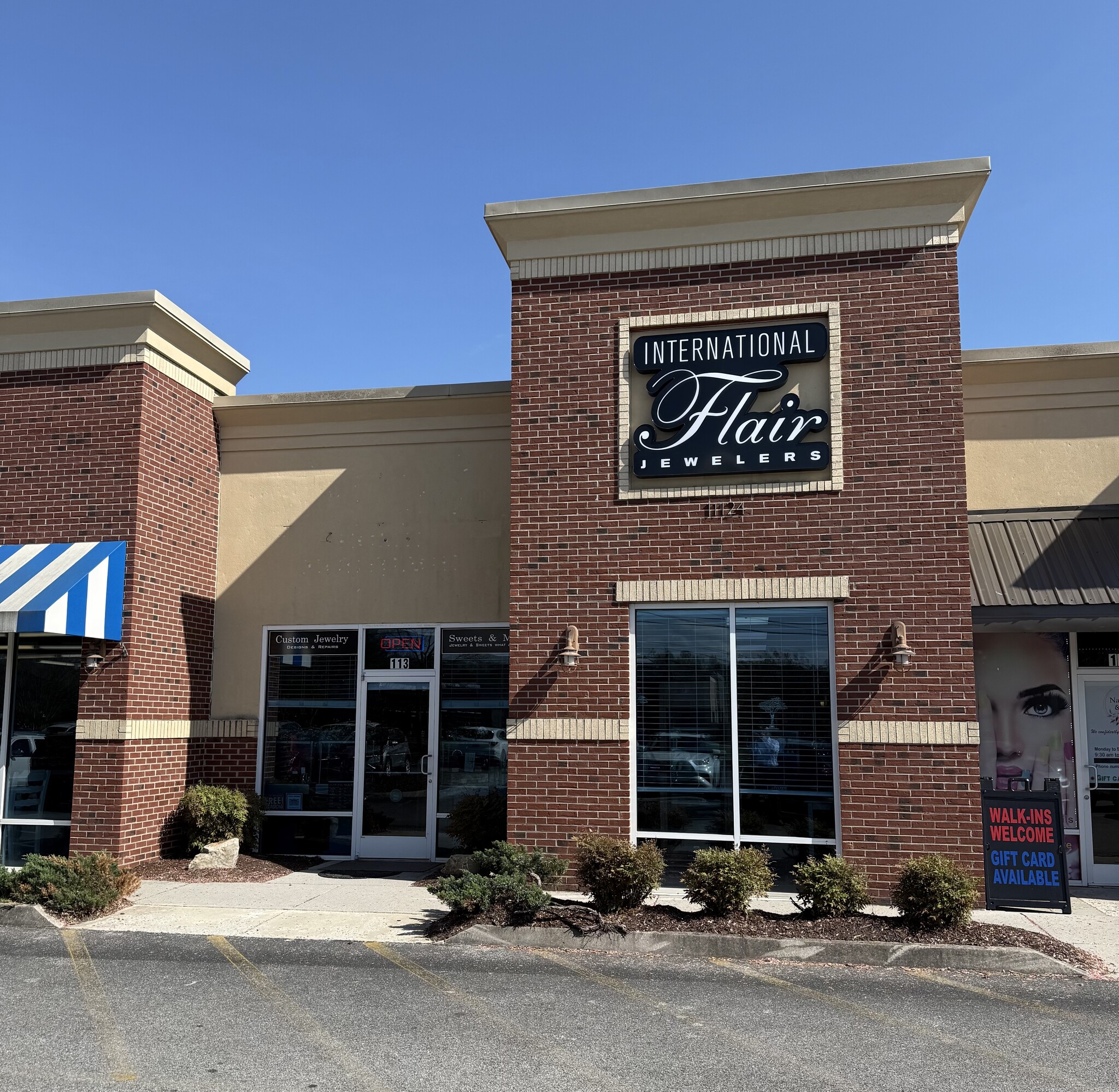 11124 Kingston Pike, Knoxville, TN for Rent