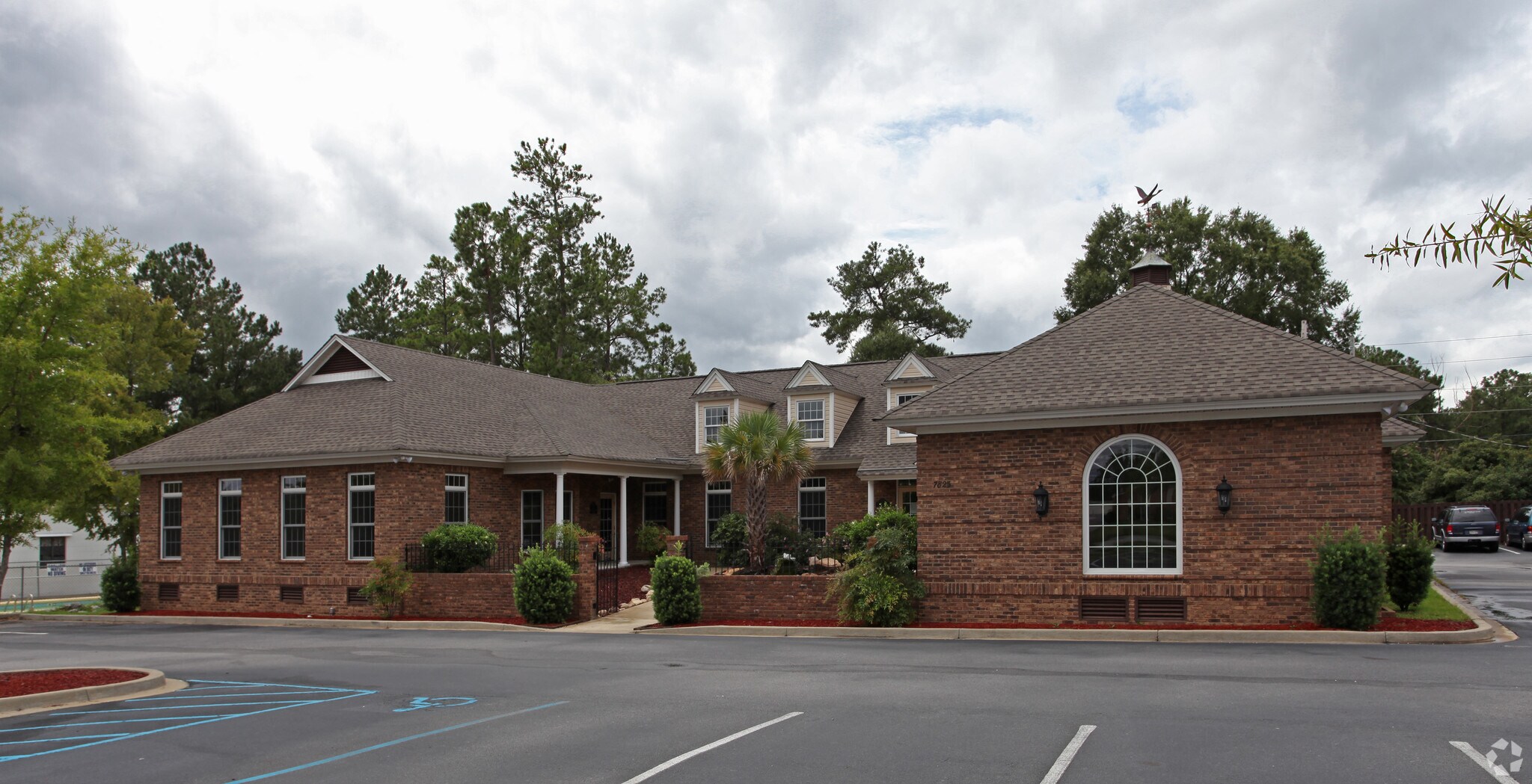7825 Broad River Rd, Irmo, SC for Rent