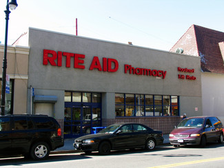 Forest Hills, NY Retail - 71-14 Austin St