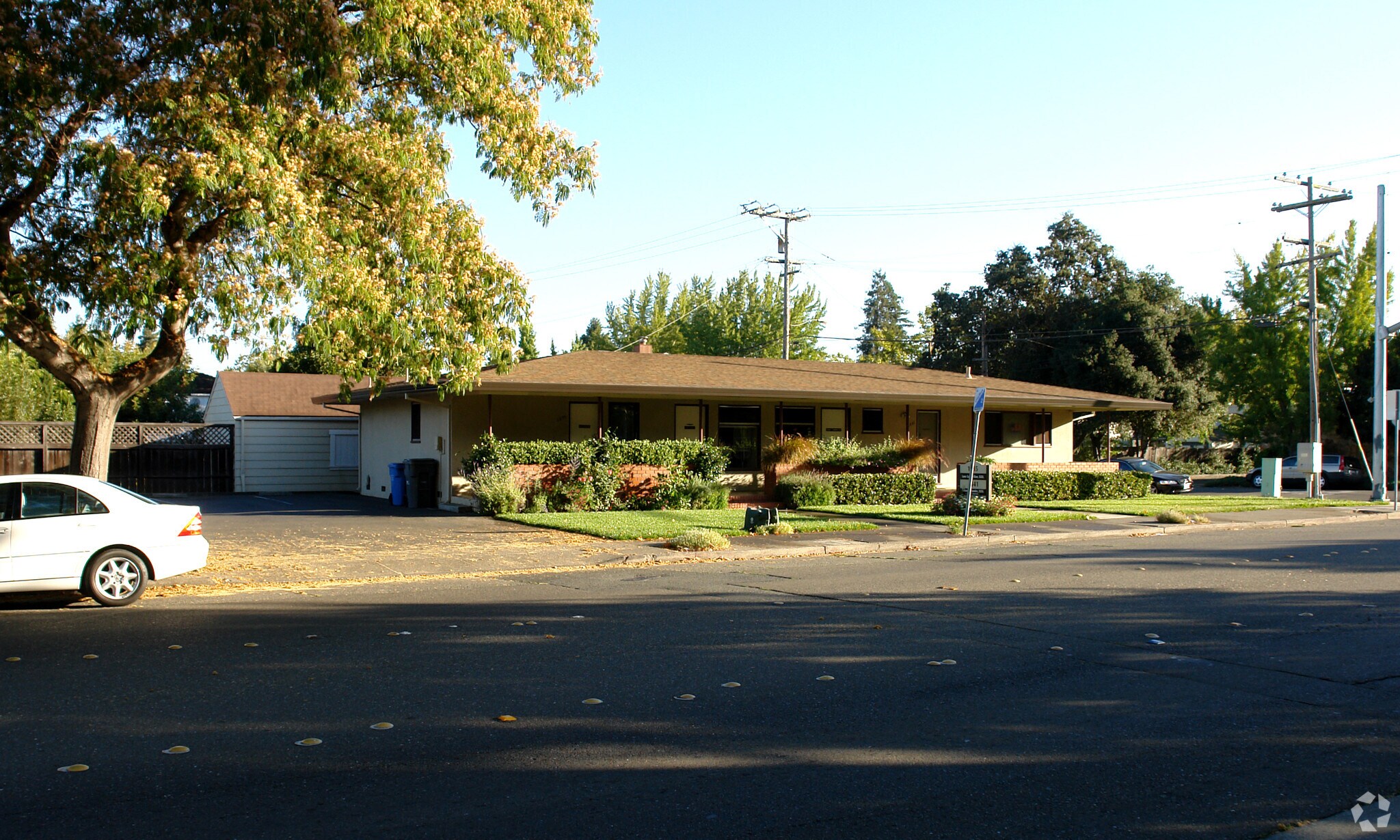 1435 Montgomery Dr, Santa Rosa, CA for Rent