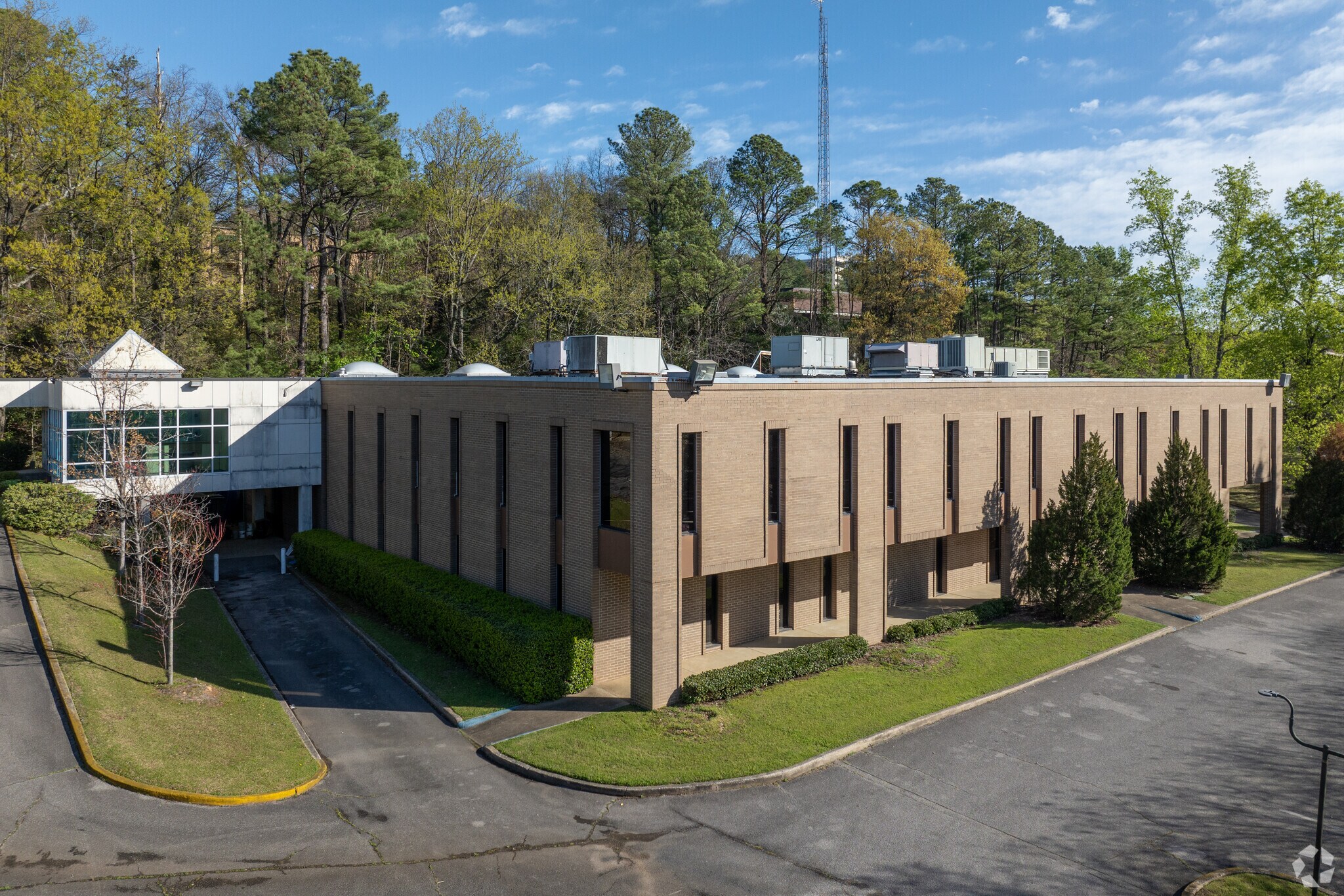 301 Beacon Pky W, Birmingham, AL for Rent