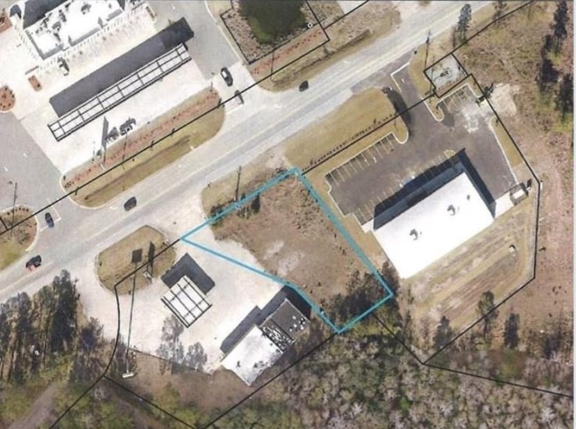 1870B Harrietts Bluff Rd, Woodbine, GA for Sale