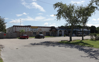 Lehigh Acres, FL Freestanding - 902 Lee Blvd