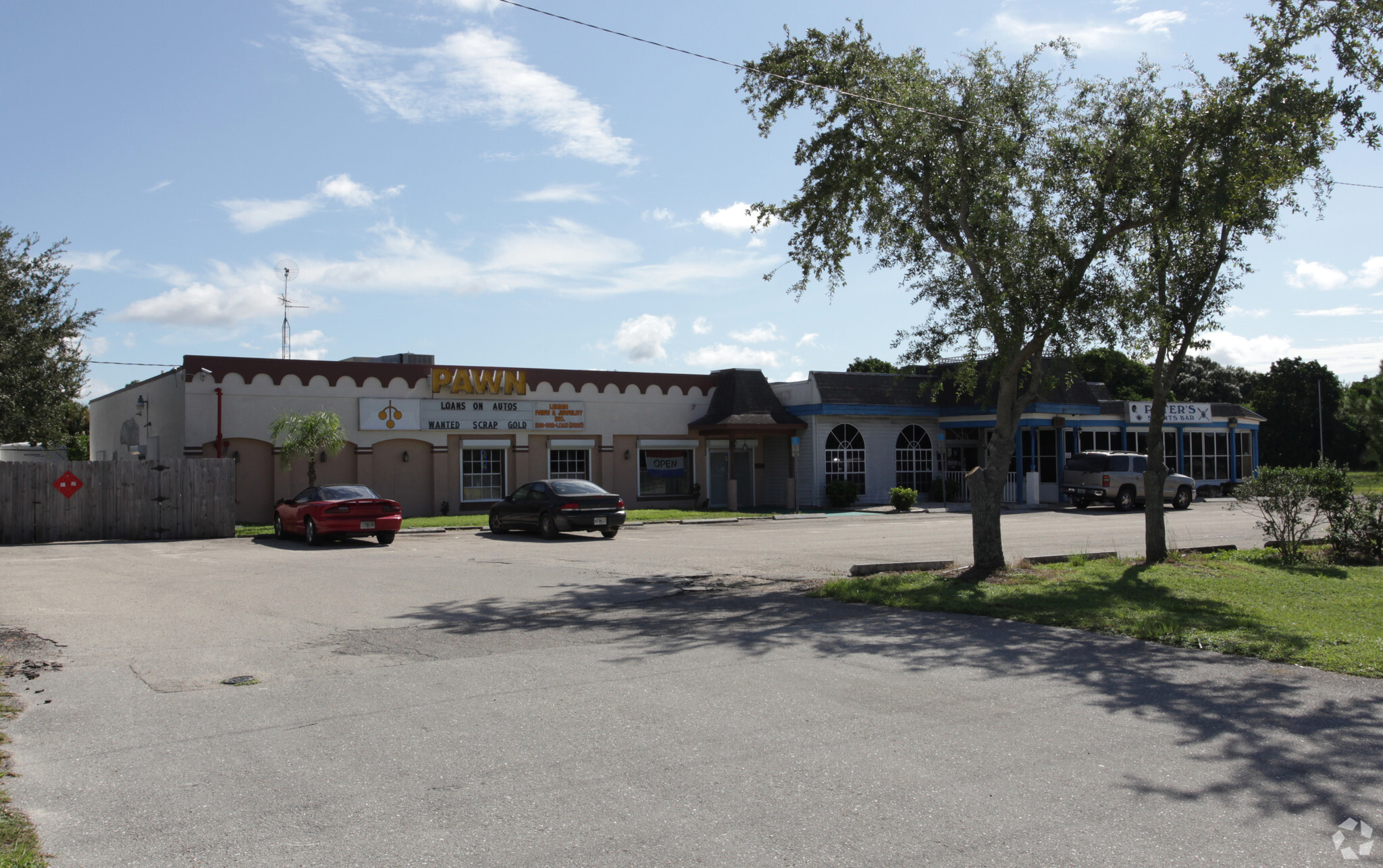 902 Lee Blvd, Lehigh Acres, FL for Sale