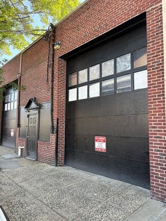 Floral Park, NY Industrial - 530 Cherry Ln