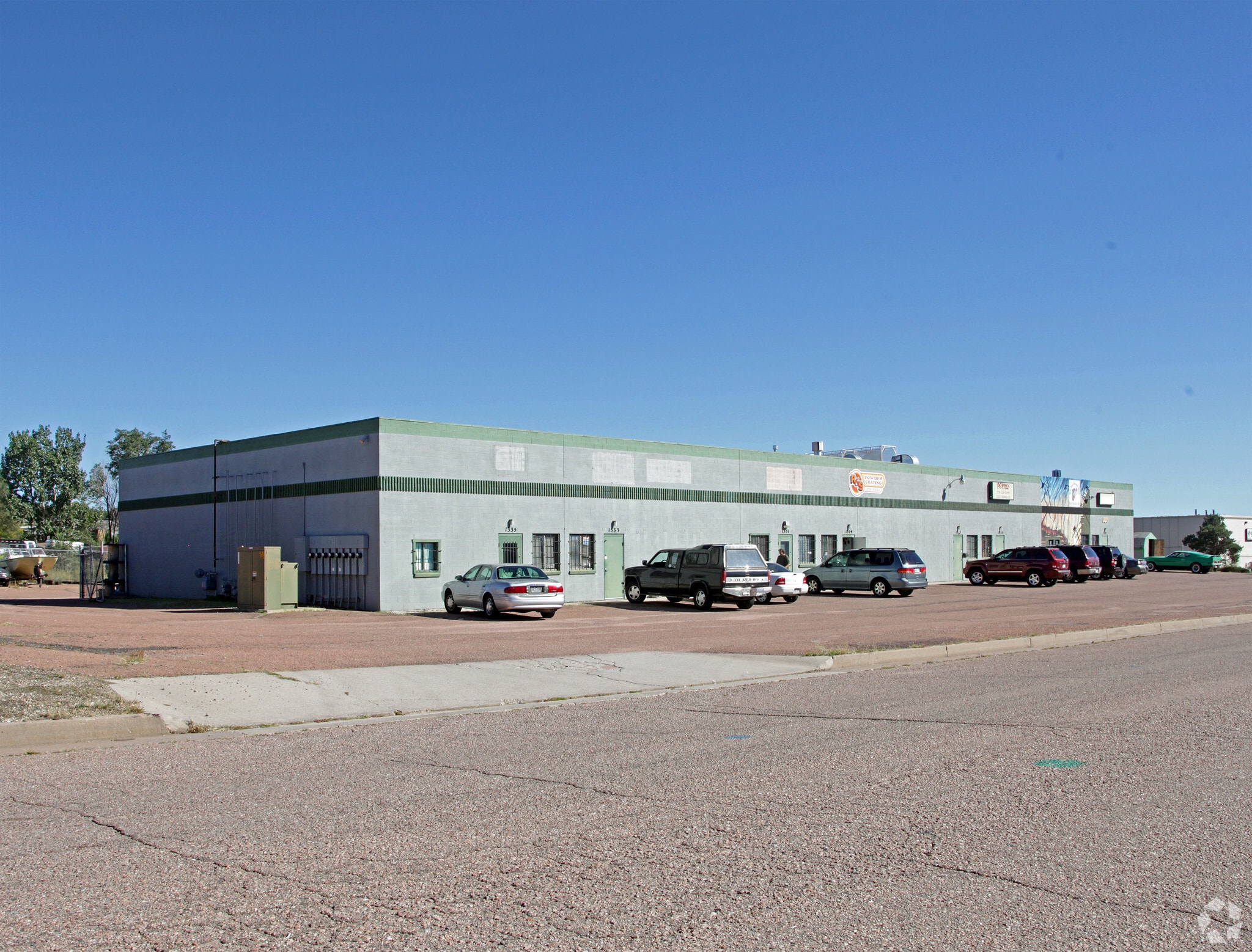 1321-1335 Paonia St, Colorado Springs, CO for Sale