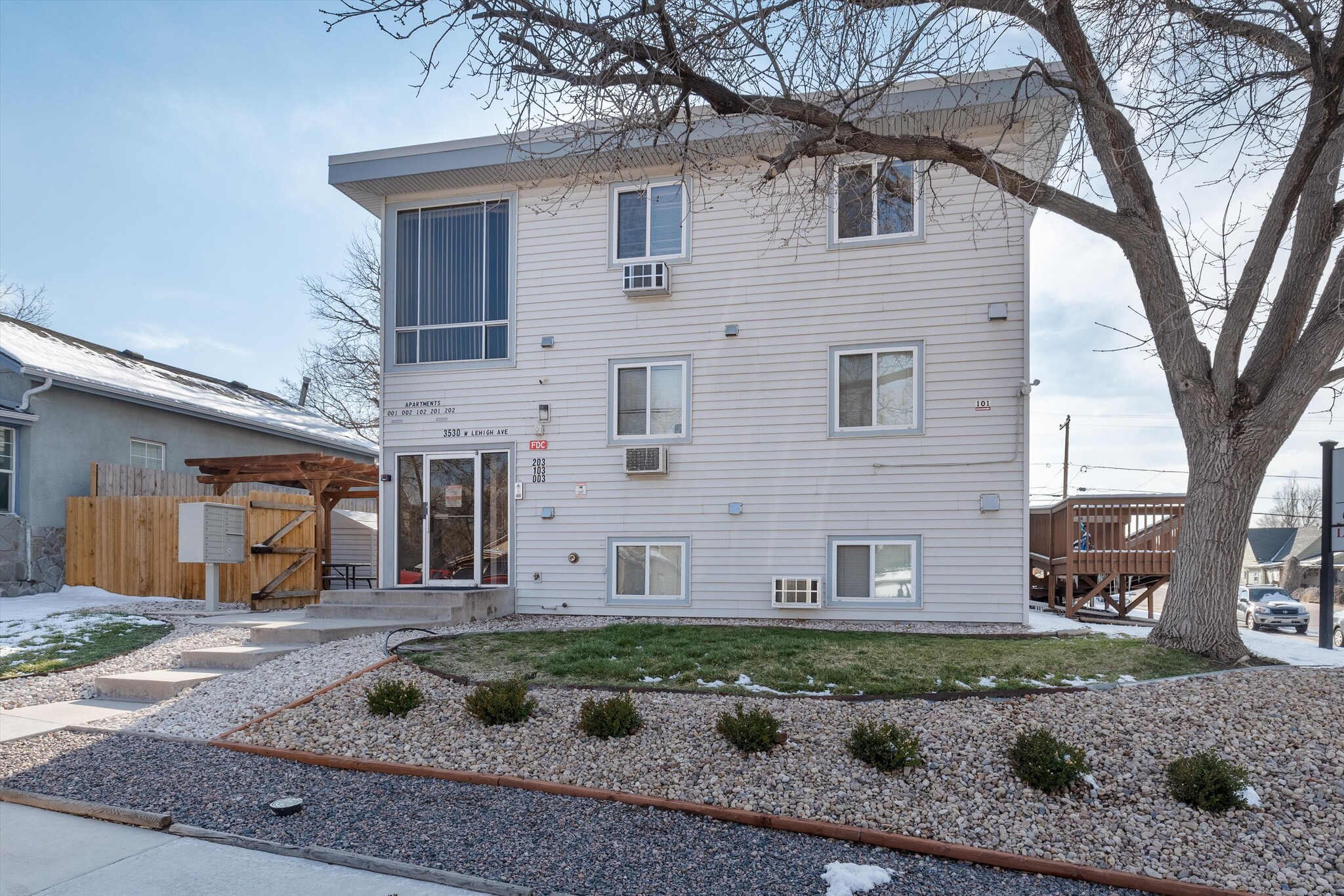 3530 W Lehigh Ave, Denver, CO for Sale