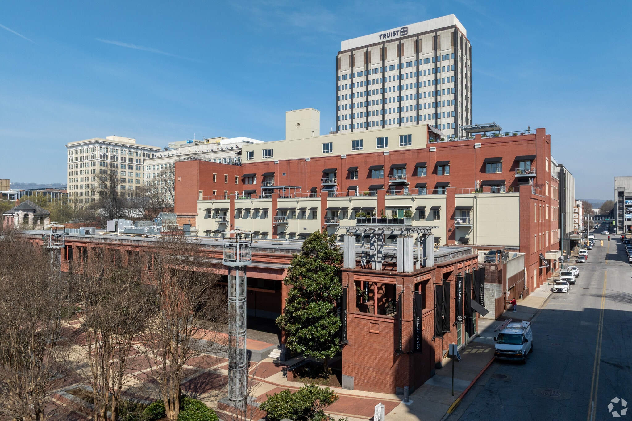 800 Market St, Chattanooga, TN for Sale