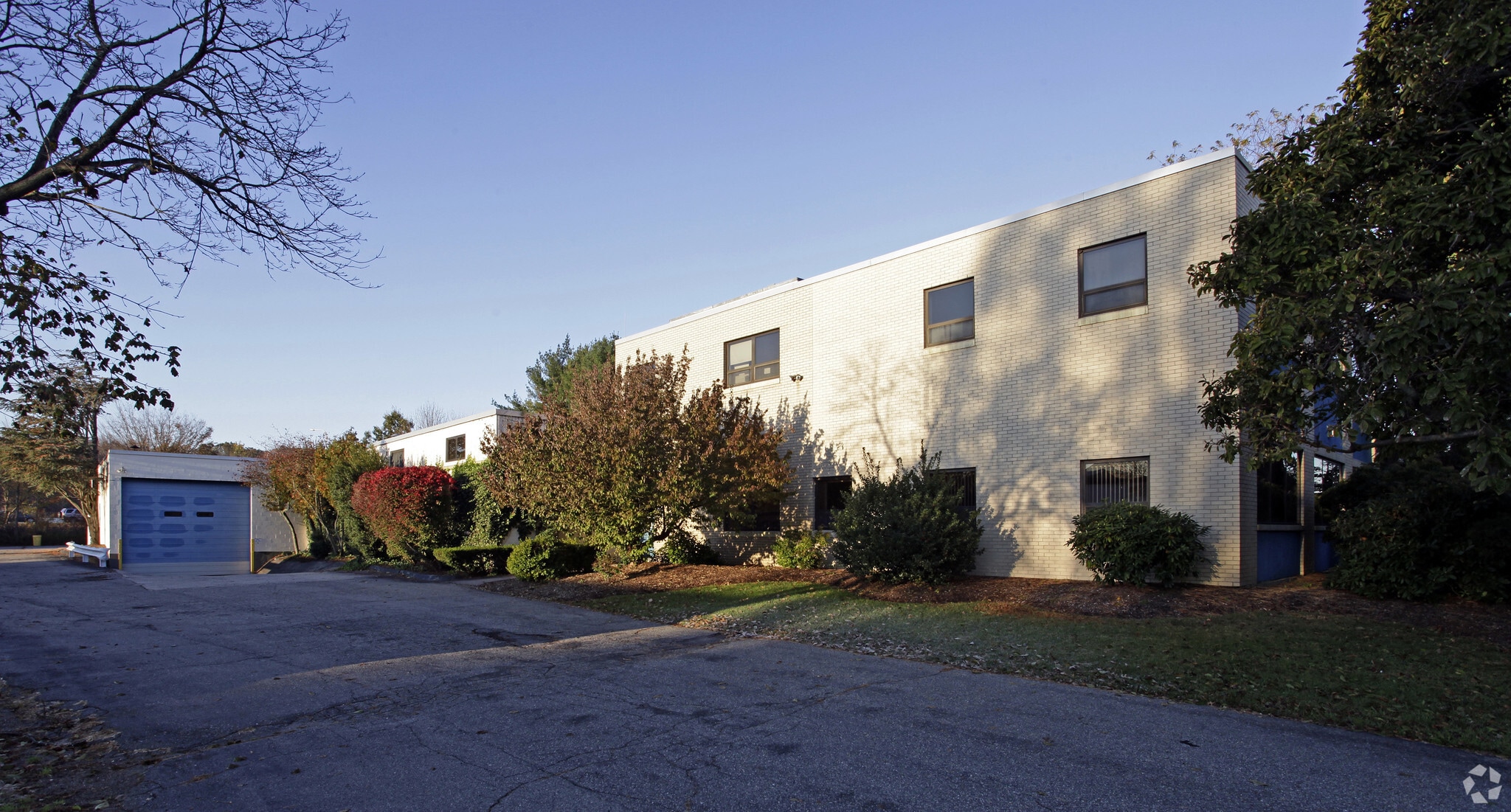 901 Waterman Ave, East Providence, RI for Sale