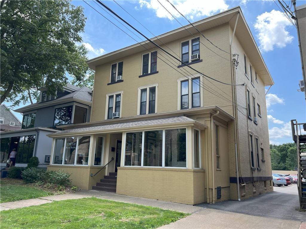 265 College Ave Beaver, PA 15009 Office Property for Lease on