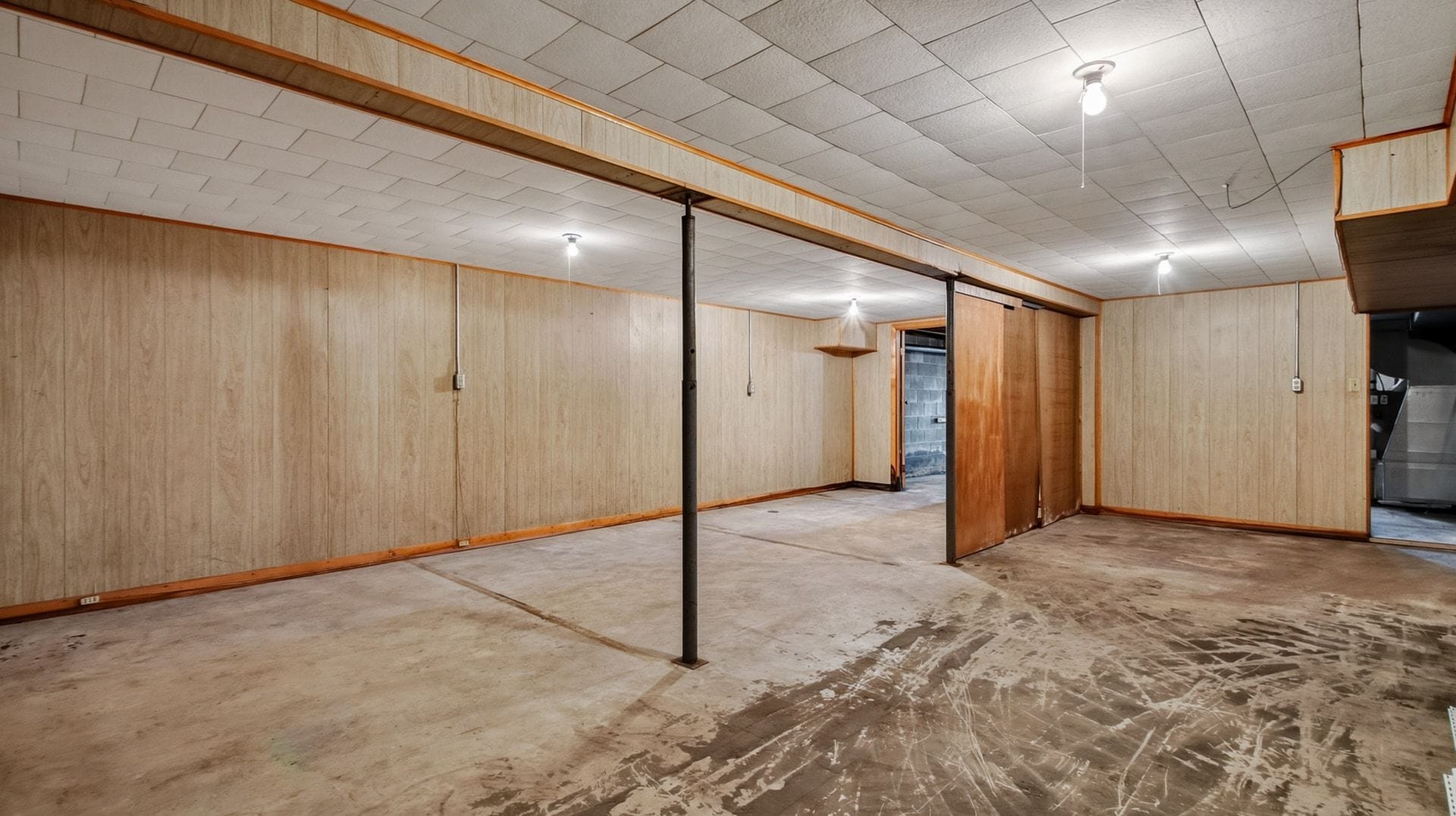 113 S Main St, Greenwood, WI for Sale