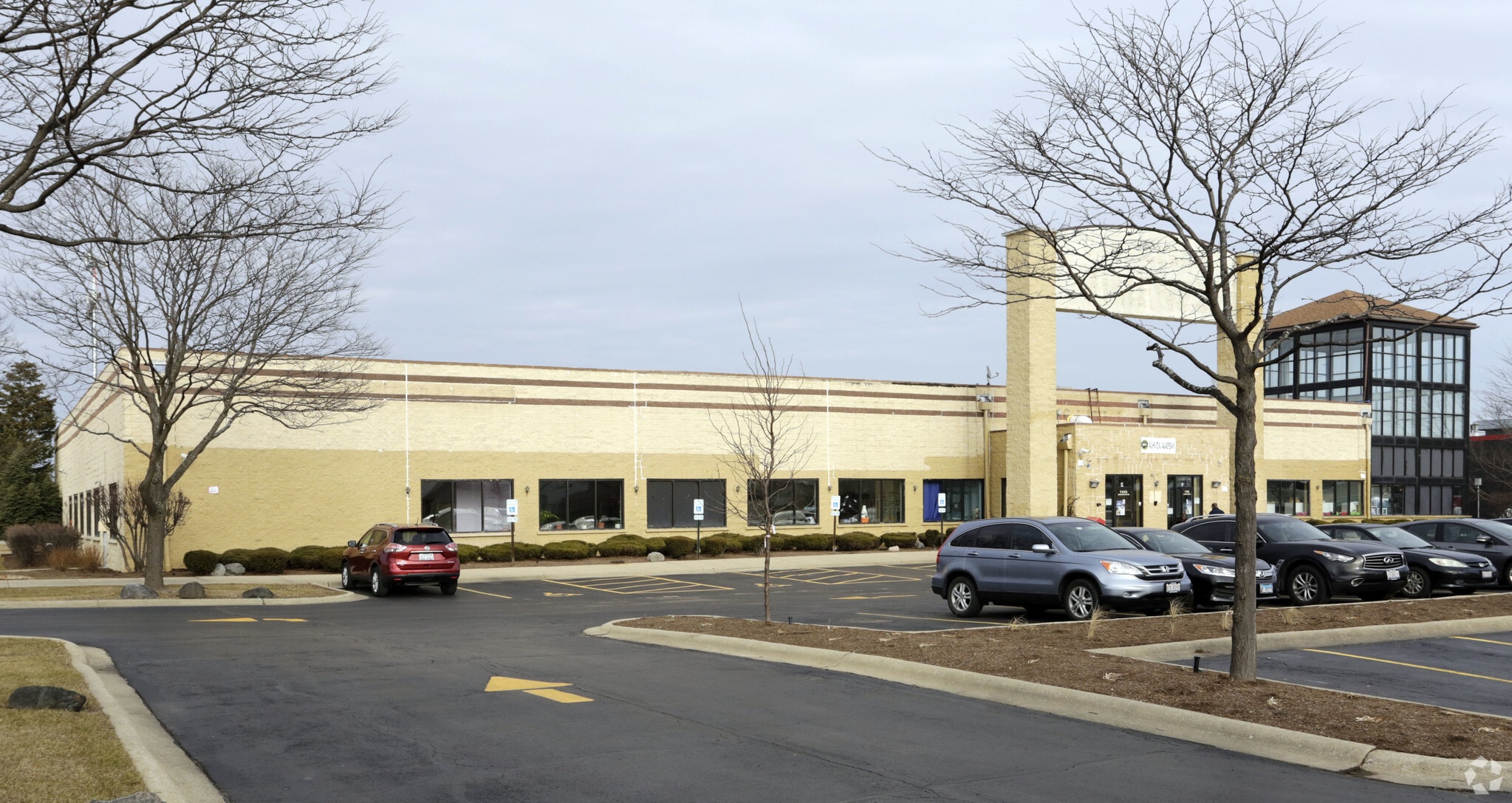 7455 Jensen Blvd, Hanover Park, IL for Sale