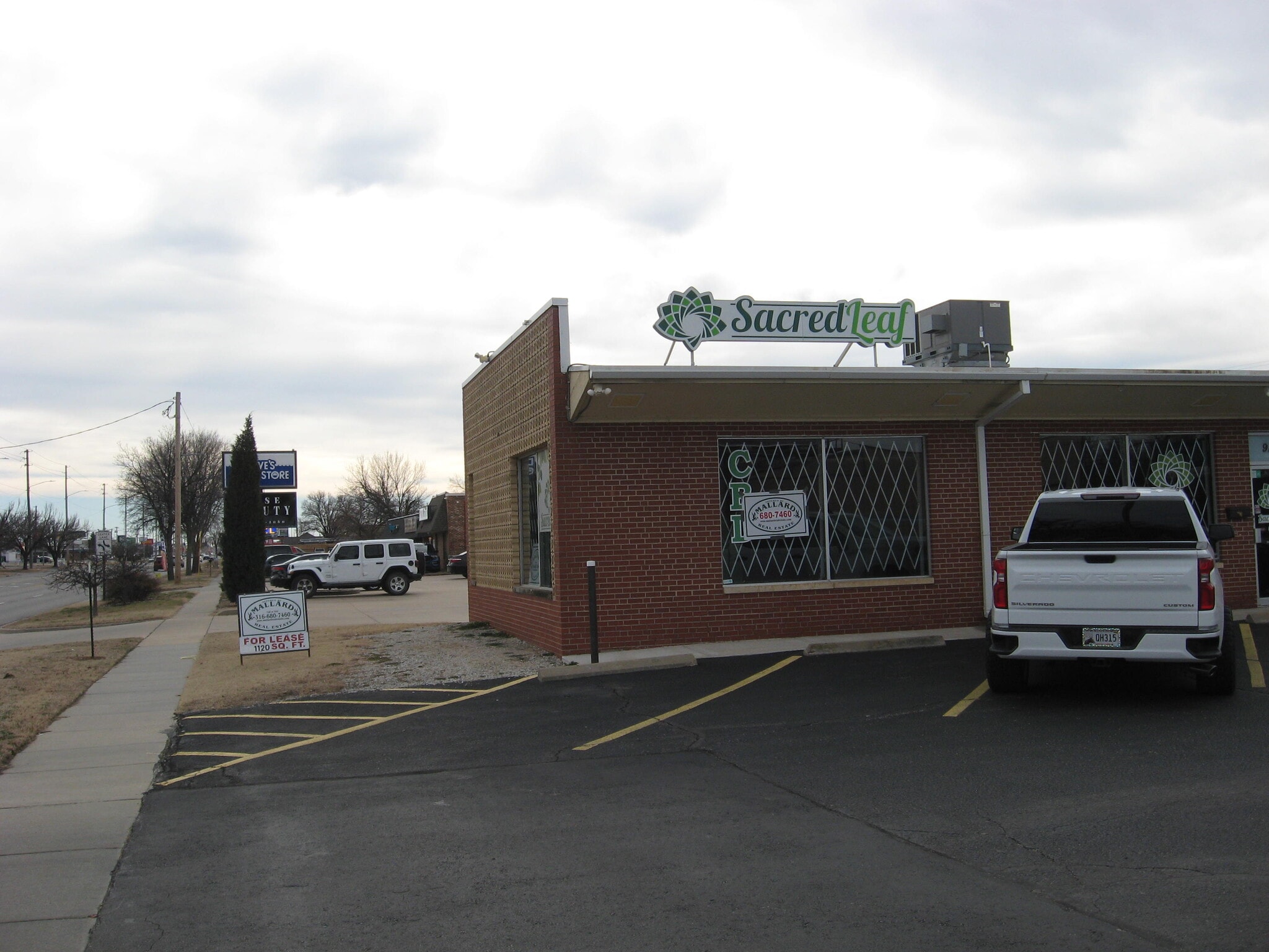 915-969 N West St, Wichita, KS for Rent