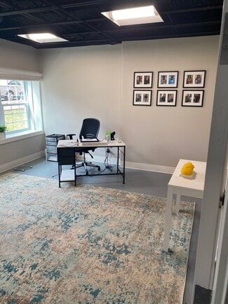 Charlottesville, VA Office, Office/Medical - 701 E High St