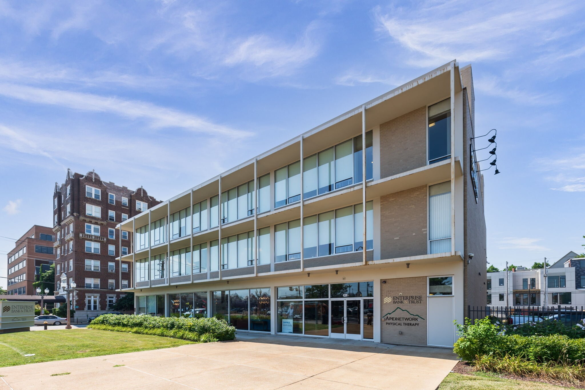 4100 Lindell Blvd, Saint Louis, MO for Rent