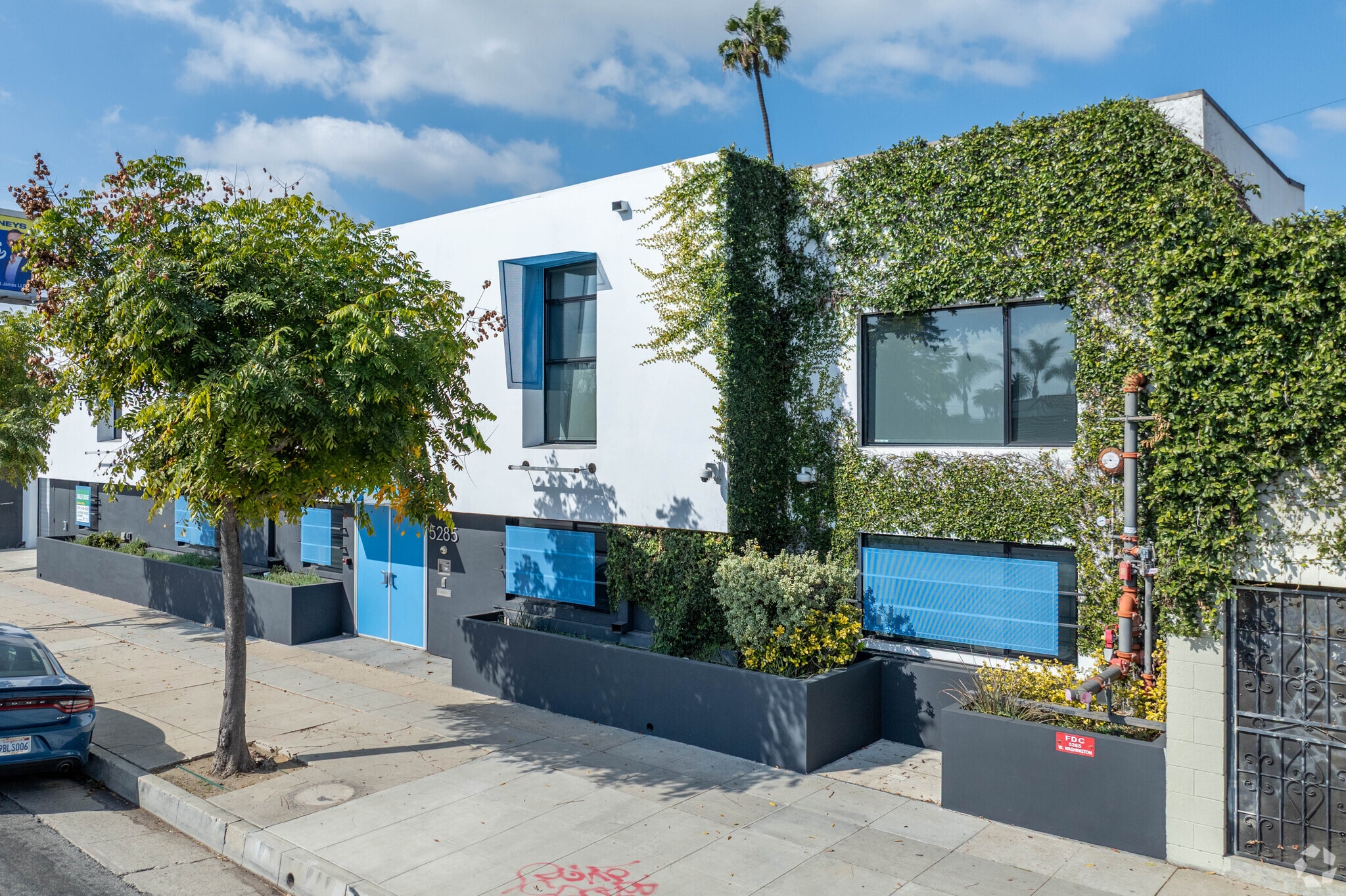 5285 W Washington Blvd, Los Angeles, CA for Rent