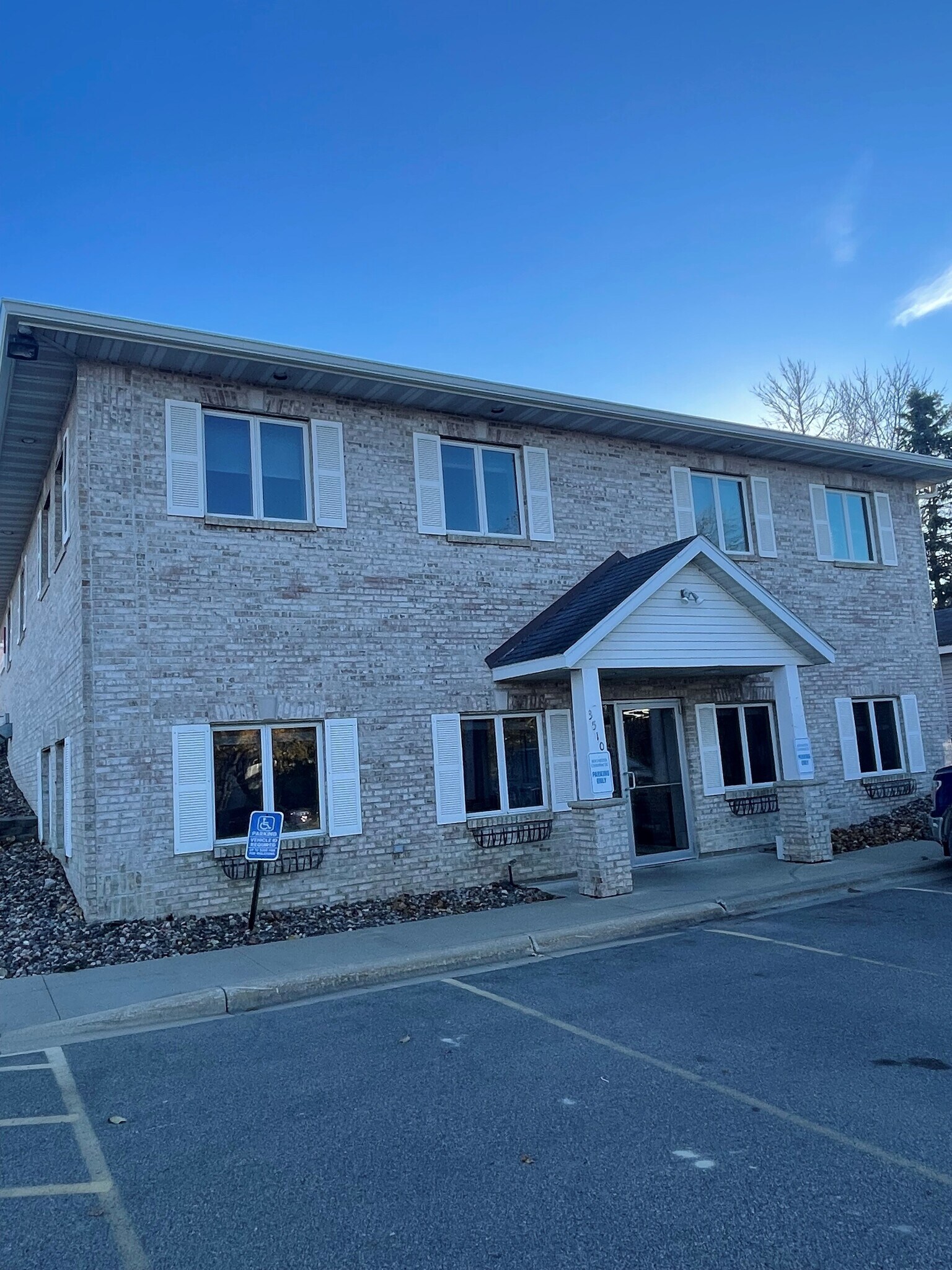 3510 8th St NW, Rochester, MN for Rent