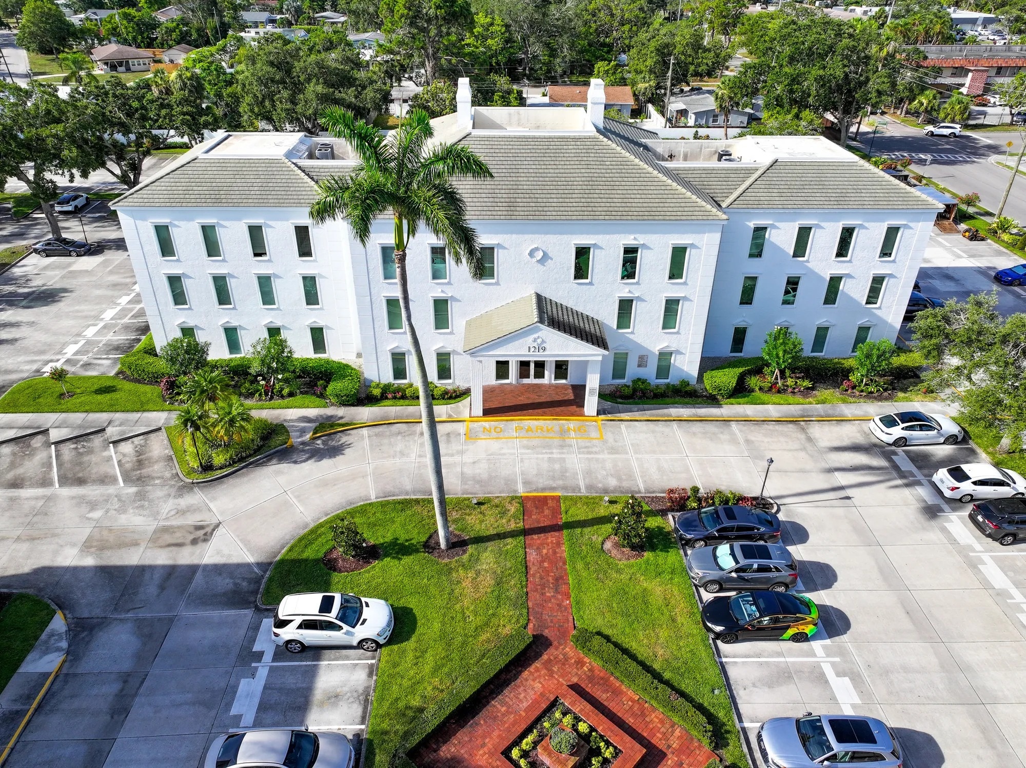 1219 S East Ave, Sarasota, FL for Rent